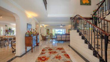 VILLA ASHIANA LOCATED IN MARIGOT BAY FOR SALE