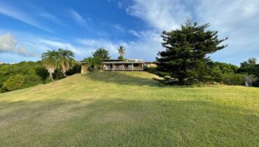 Panoramic Heights Seaview House Located Bonne Terre