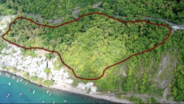 AN EXQUISTE LARGE PLOT OF LAND LOCATED IN SOUFRIERE FOR SALE