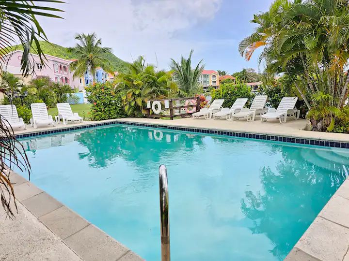 A THREE BEDROOM WATERFRONT PROPERTY FOR SALE IN RODNEY BAY