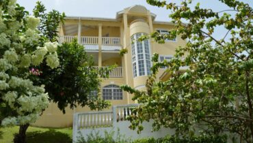 VILLA COULIBRI FOR RENT LOCATED AT RODNEY HEIGHTS, ST. LUCIA