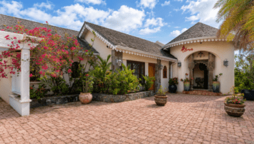 VILLA BUTTERFLY FOR SALE LOCATED AT MOUNT DU CAP, CAP ESTATE, SAINT LUCIA