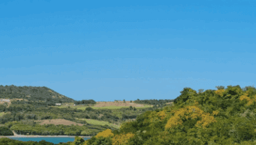 HOUSE FOR SALE LOCATED AT CAS EN BAS, GROS ISLET, SAINT LUCIA