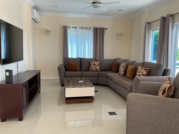 Deluxe Villa For Rent Located at Belle Vue , Cap Estate