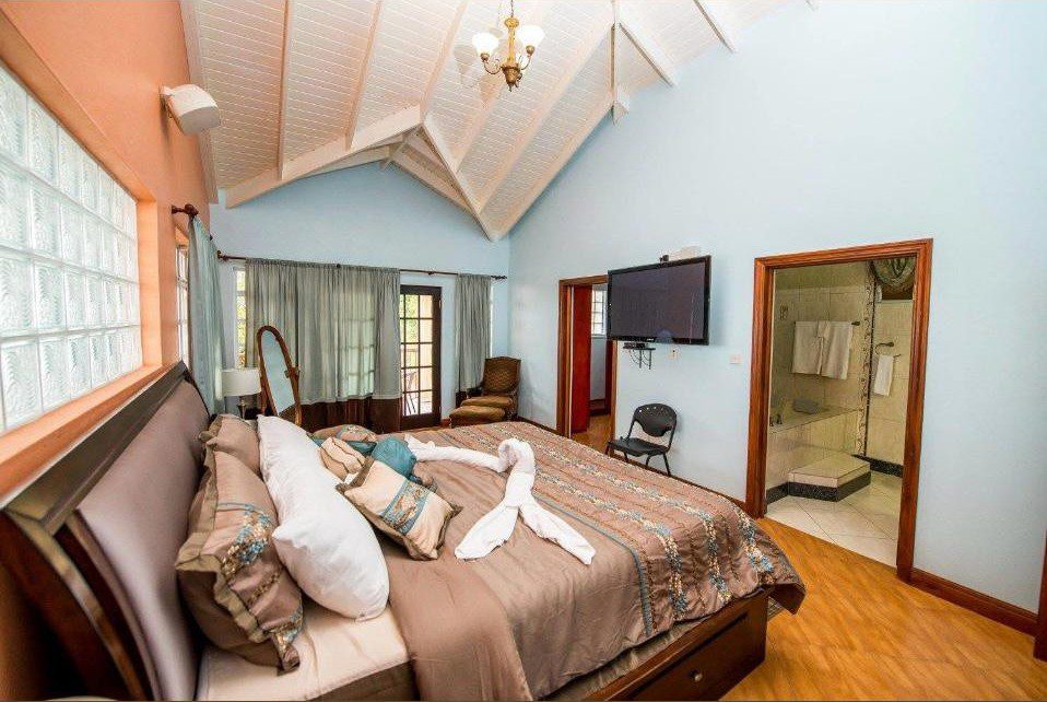 MORNE MANOR FOR RENT LOCATED AT MORNE FORTUNE, CASTRIES, SAINT LUCIA