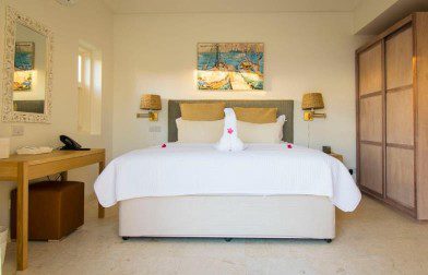 ONE-BEDROM COTTAGE FOR SALE LOCATED AT BEQUIA ST. VINCENT