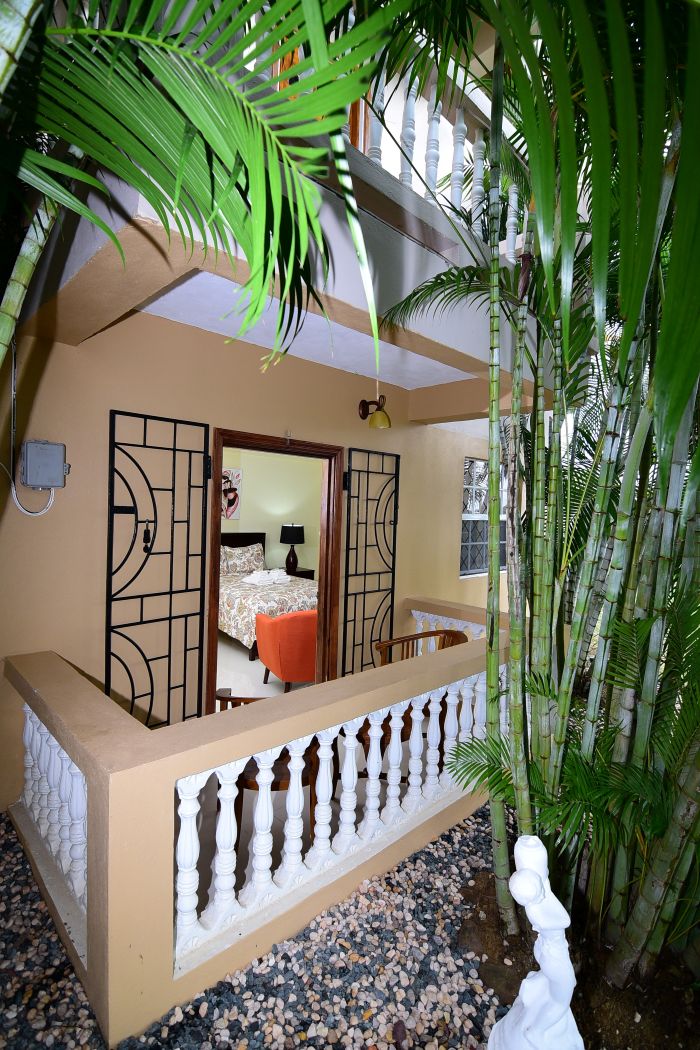 RODNEY CAP VILLA FOR SALE LOCATED AT RODNEY HEIGHTS, GROS ISLET, SAINT LUCIA