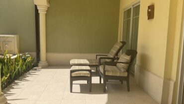 THE LANDINGS APARTMENT NO. 902 FOR SALE