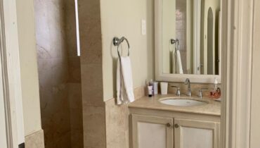 1-BED APARTMENT FOR RENT LOCATED AT THE HARBOUR, RODNEY BAY, SAINT LUCIA