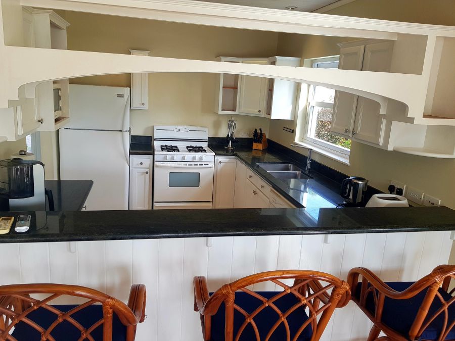 DELUXE 3-BED APARTMENT FOR RENT LOCATED AT RODNEY BAY, ST. LUCIA