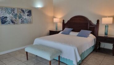 DELUXE 3-BED APARTMENT FOR RENT LOCATED AT RODNEY BAY, ST. LUCIA