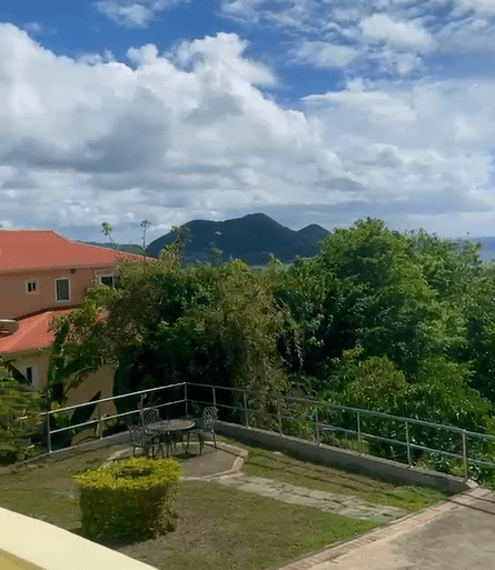 2-BED APARTMENT FOR RENT LOCATED AT BELLEVUE, GROS ISLET, SAINT LUCIA