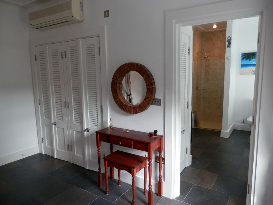 DELUXE APARTMENT NO. 5A, FOR SALE LOCATED AT MARINA VILLAGE, MARIGOT BAY, SAINT LUCIA