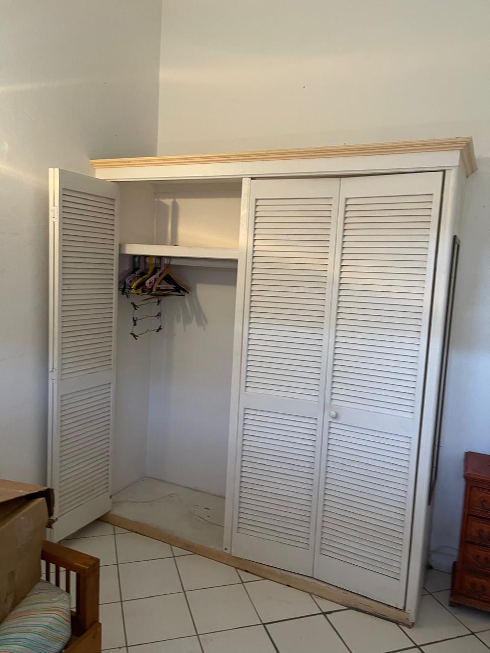 FIXER UPPER 3-BED BUNGALOW FOR SALE LOCATED AT REDUIT ORCHARD, RODNEY BAY, SAINT LUCIA