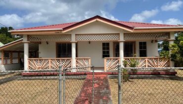 FIXER UPPER 3-BED BUNGALOW FOR SALE LOCATED AT REDUIT ORCHARD, RODNEY BAY, SAINT LUCIA