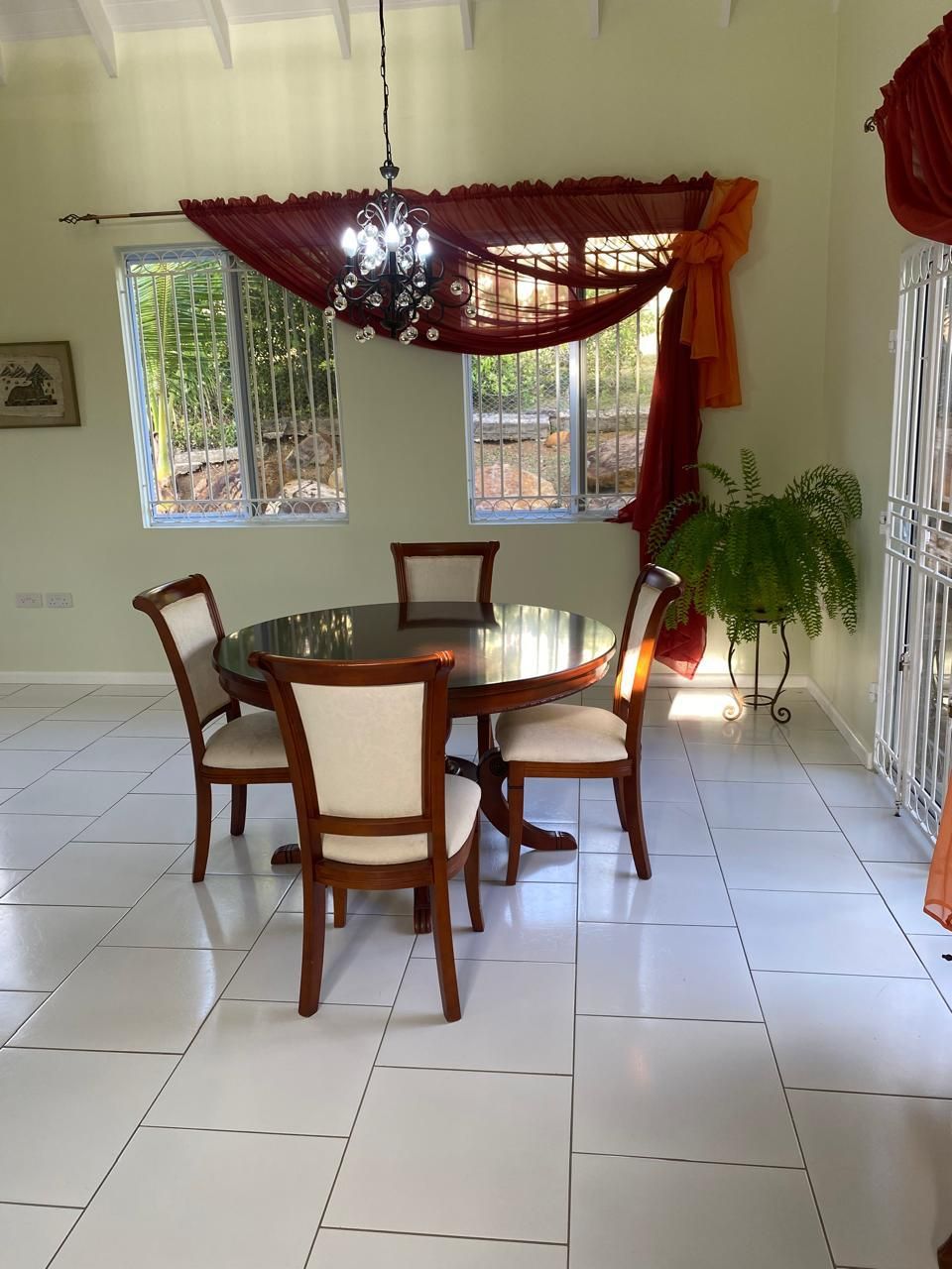 4-BED HOUSE FOR SALE LOCATED AT COUBARIL, CASTRIES, ST. LUCIA