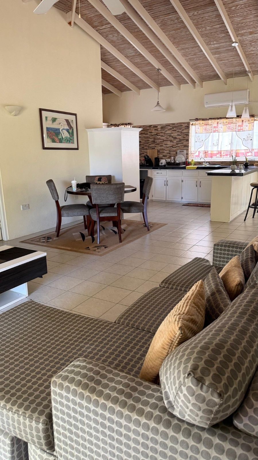 GARDEN-VIEW CONDOMINIUM FOR RENT LOCATED AT GATE PARK, CAP ESTATE, SAINT LUCIA