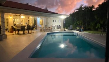 DELUXE HOUSE FOR RENT LOCATED AT RODNEY BAY, SAINT LUCIA