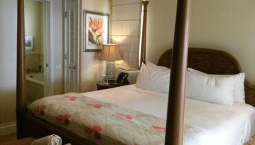 THE LANDINGS 2-BED APARTMENT FOR SALE LOCATED AT PIGEON POINT, SAINT LUCIA