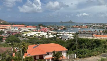 HOUSE FOR SALE IN RODNEY HEIGHTS, RODNEY BAY, SAINT LUCIA