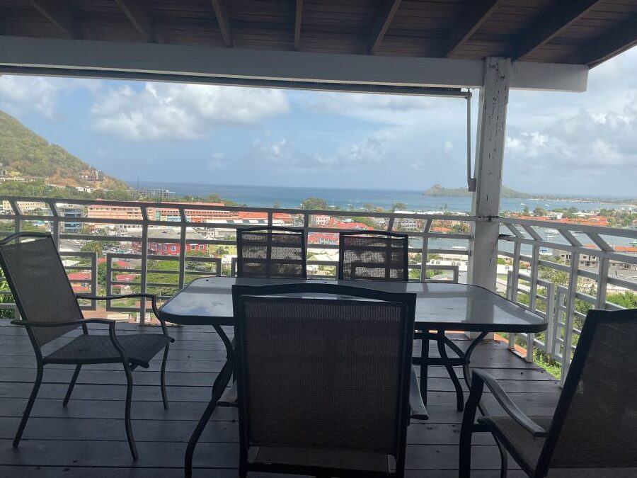 HOUSE FOR SALE IN RODNEY HEIGHTS, RODNEY BAY, SAINT LUCIA