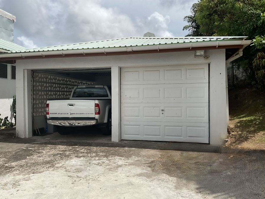 HOUSE FOR SALE IN RODNEY HEIGHTS, RODNEY BAY, SAINT LUCIA
