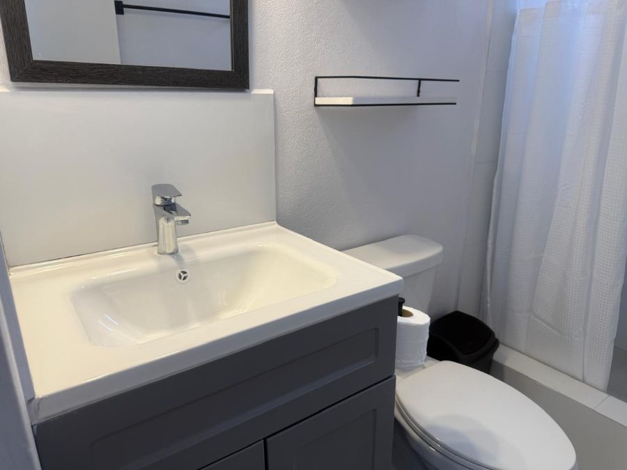 DELUXE APARTMENTS FOR RENT LOCATED AT RODNEY BAY, SAINT LUCIA